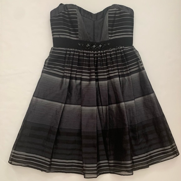 BCBG MAXAZRIA Cocktail Dress 🍸 - Picture 3 of 11